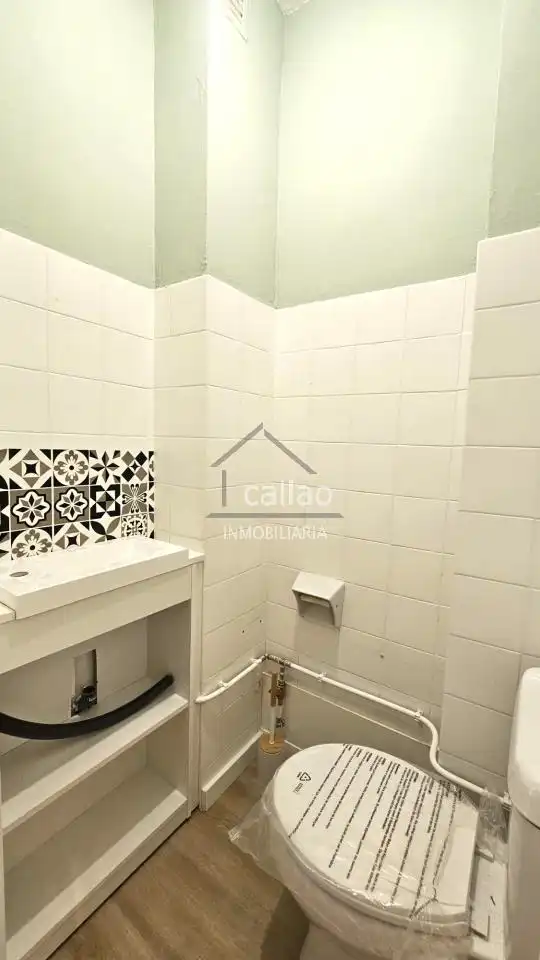 Bathroom of Flat for rent in Fene  with Furnished
