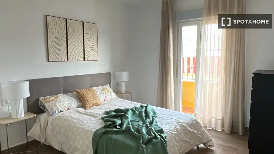Room in Cruz Roja