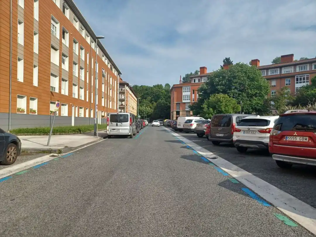 Parking for sale in Louis-L Bonaparte Plaza, imagen 2