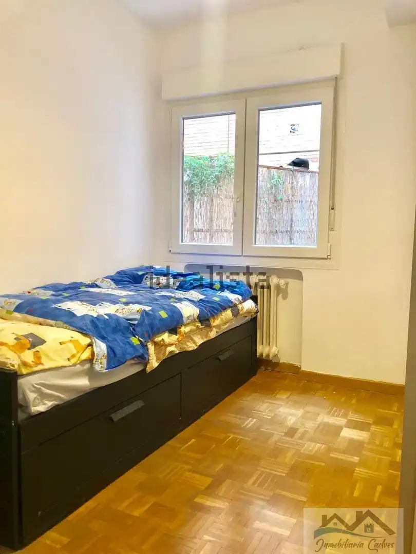 Dormitori de Pis de lloguer en Boadilla del Monte amb Calefacció, Parquet i Terrassa