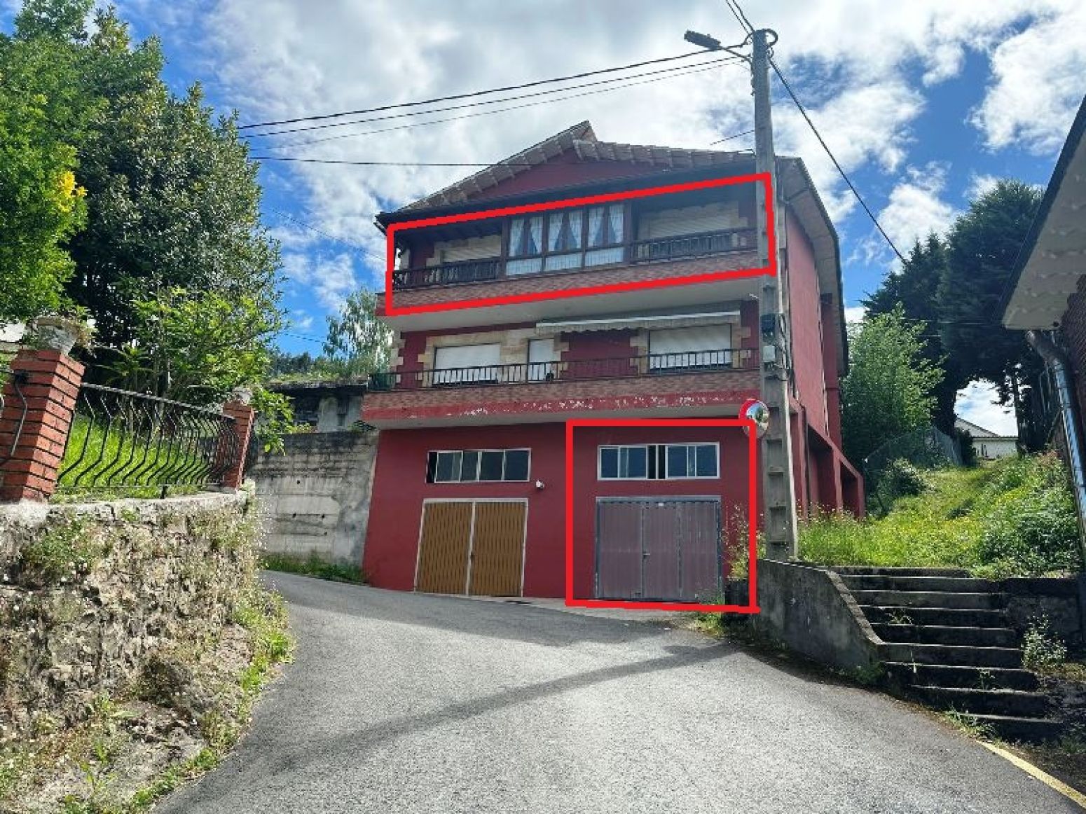 Vista exterior de Pis en venda en Los Corrales de Buelna  amb Calefacció, Parquet i Traster