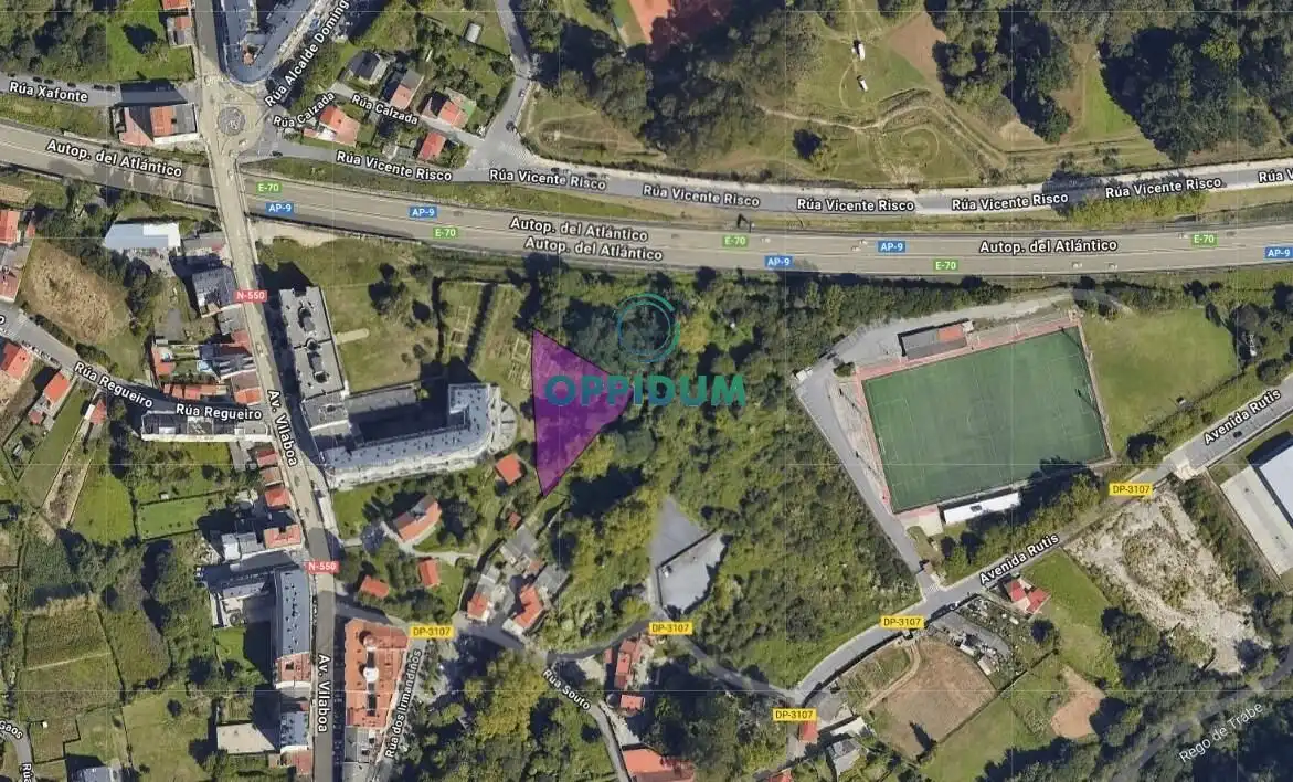 Terrenys i solars en venda a Avenida VILABOA