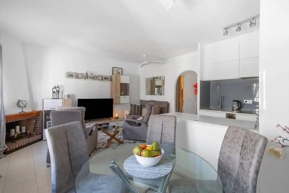 Dining room of Houses for sale in Torrevieja  with Air Conditioner, Heating and Private garden
