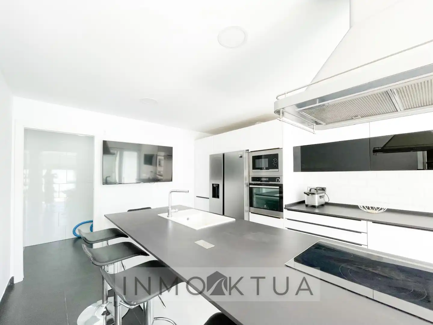 Kitchen of Detached homes for sale in Jerez de la Frontera  with Air Conditioner, Private garden and Terrace