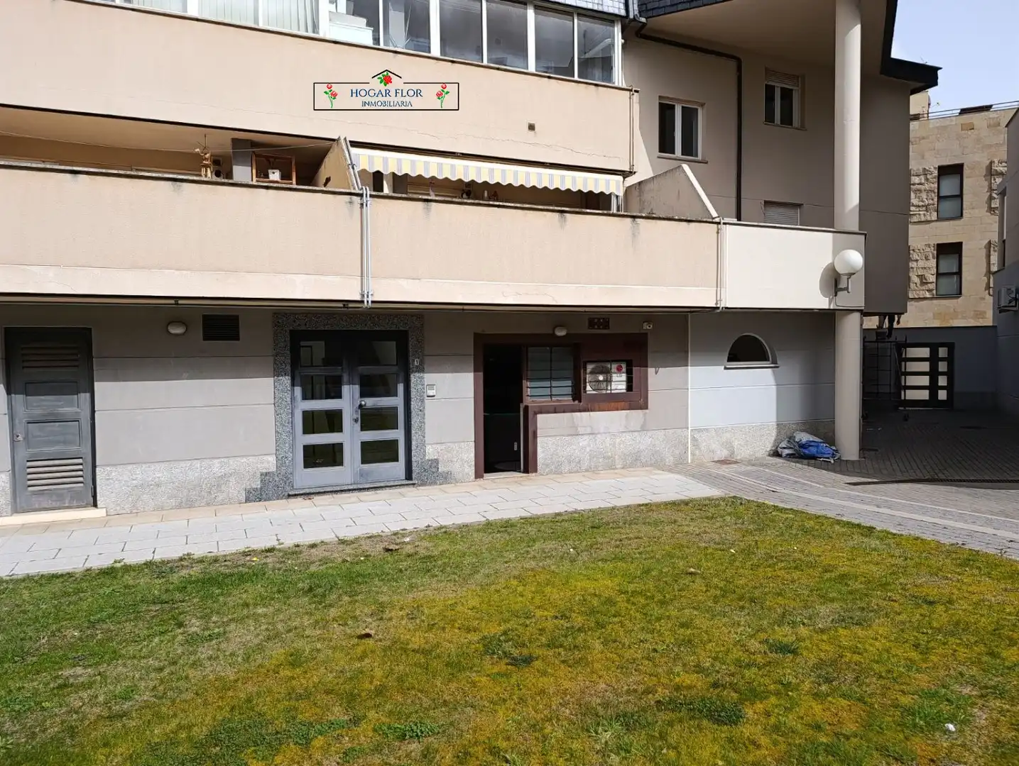 Außenansicht von Loft zum Verkauf in Salamanca mit Klimaanlage, Heizung und Möbliert