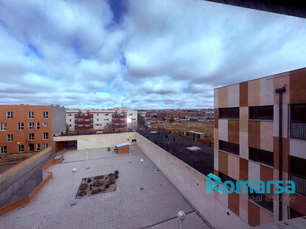 Habitación de Piso en venta en Ávila con Calefacción, Parquet y Trastero