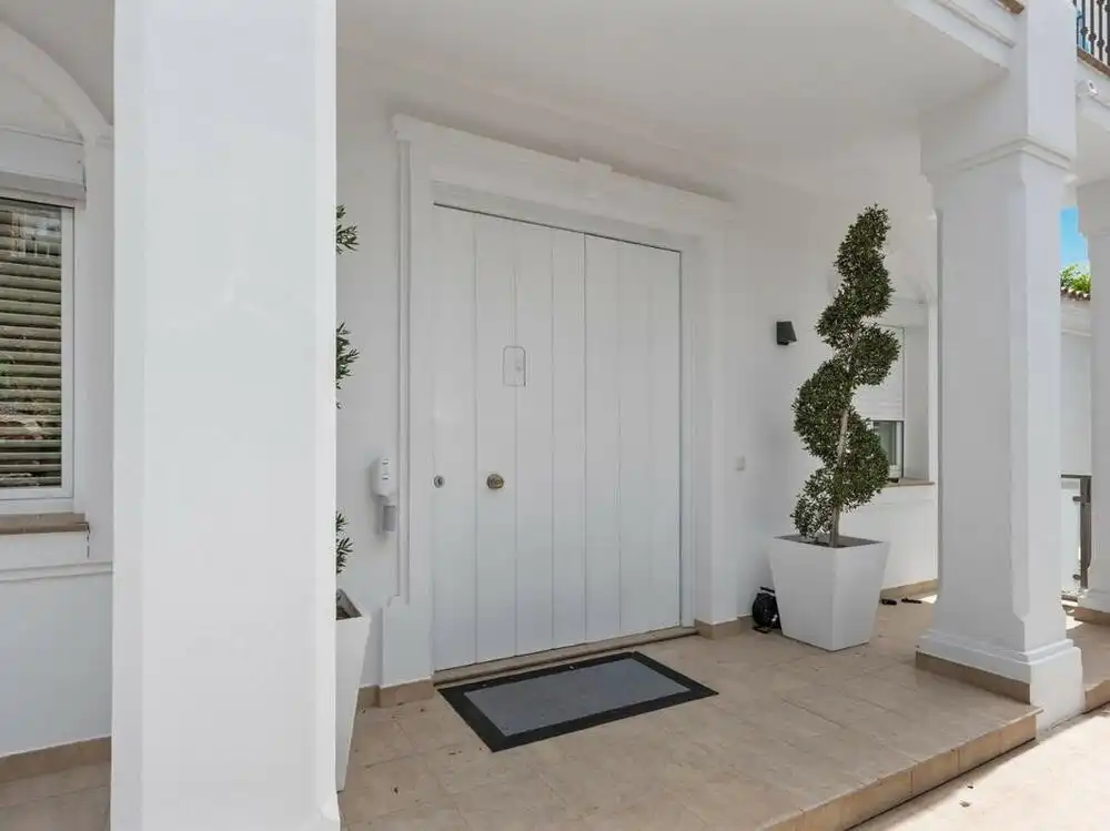 Maison avec piscine à vendre à Nueva Andalucía, imagen 6