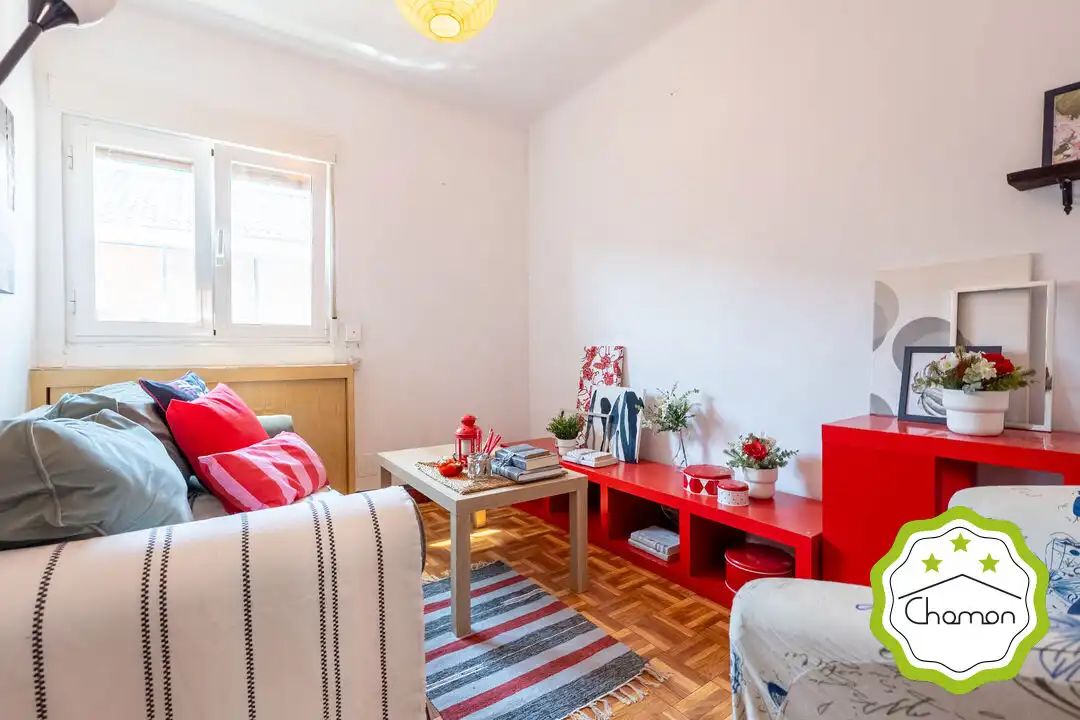 Wohnzimmer von Wohnung zum Verkauf in Bilbao  mit Privatgarten