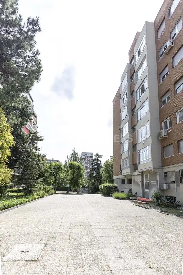 Vista exterior de Piso de alquiler en Tetuán
