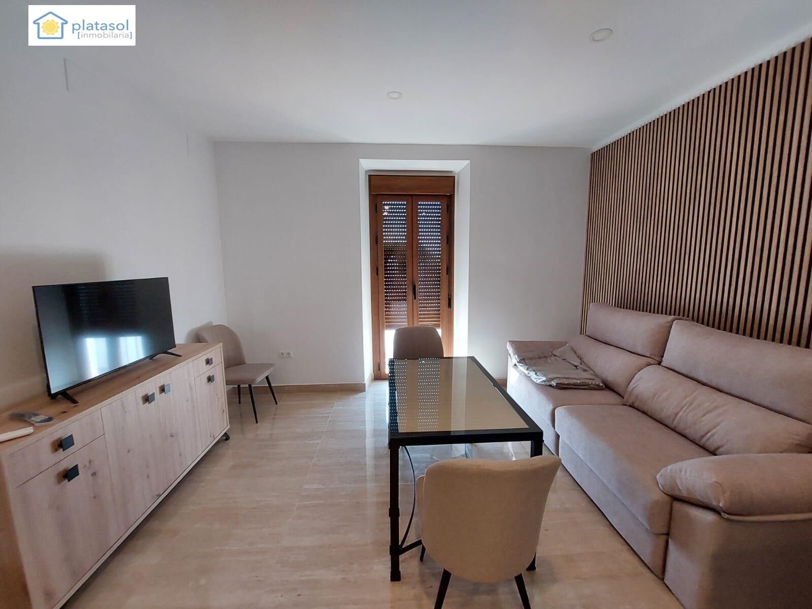 Apartament de lloguer a  IGLESIA, Gerena
