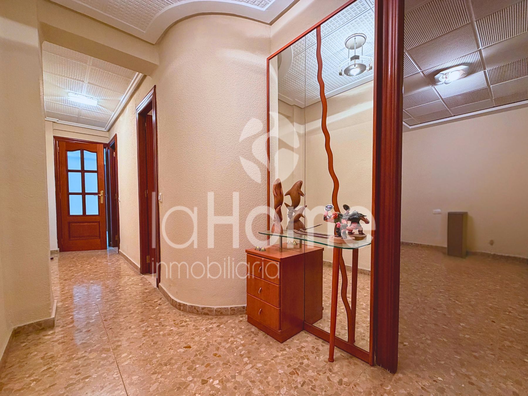 Pis en venda en  Valencia Capital amb Aire condicionat i Forn