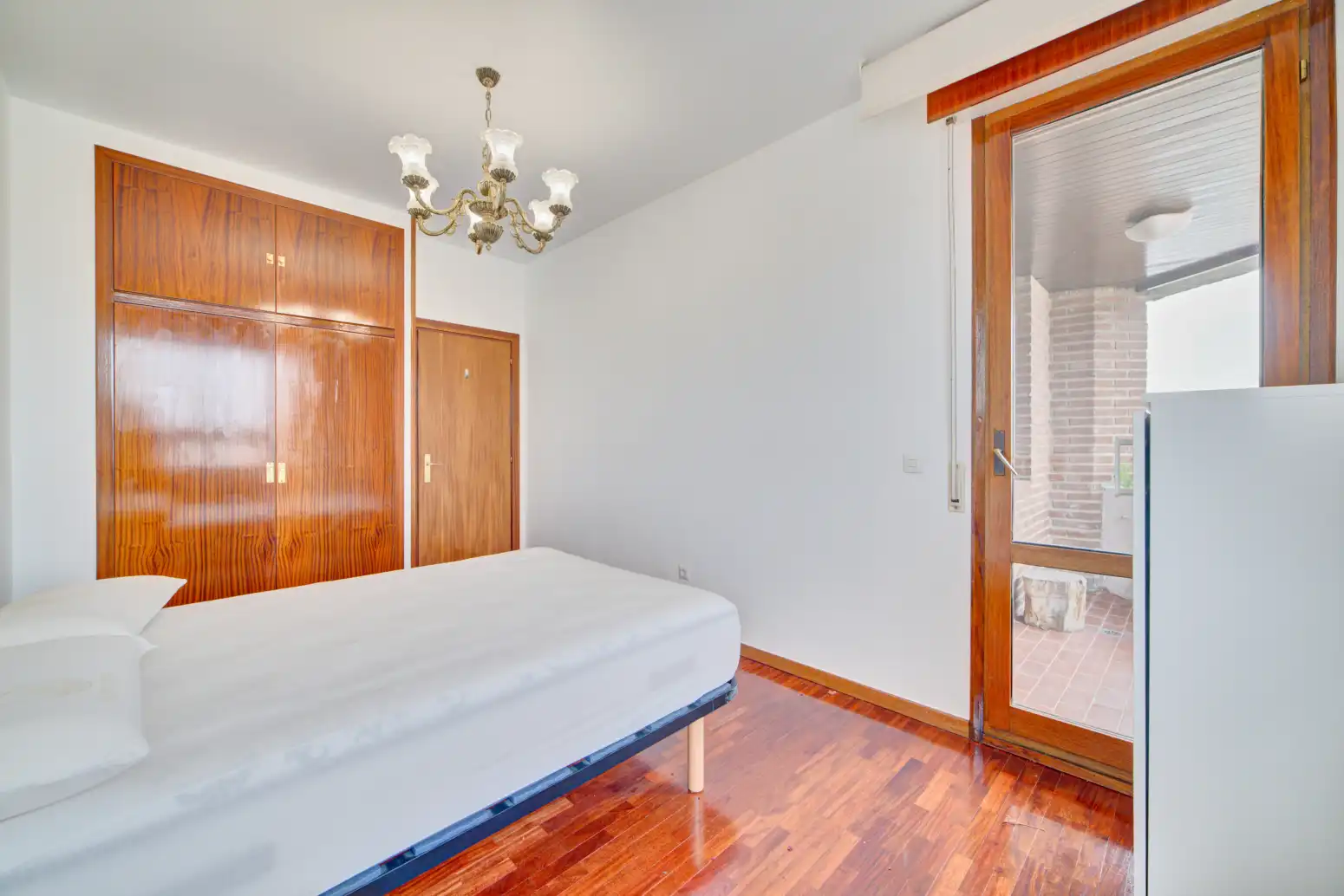 Habitación de Piso en venta en  Pamplona / Iruña con Calefacción, Parquet y Trastero
