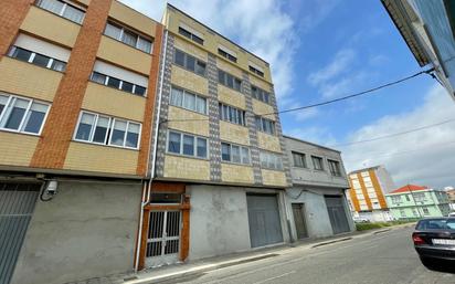 Vista exterior de Pis en venda en Narón amb Terrassa