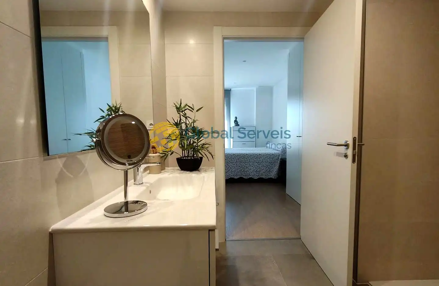 Baño de Ático en venta en Abrera con Aire acondicionado, Parquet y Terraza