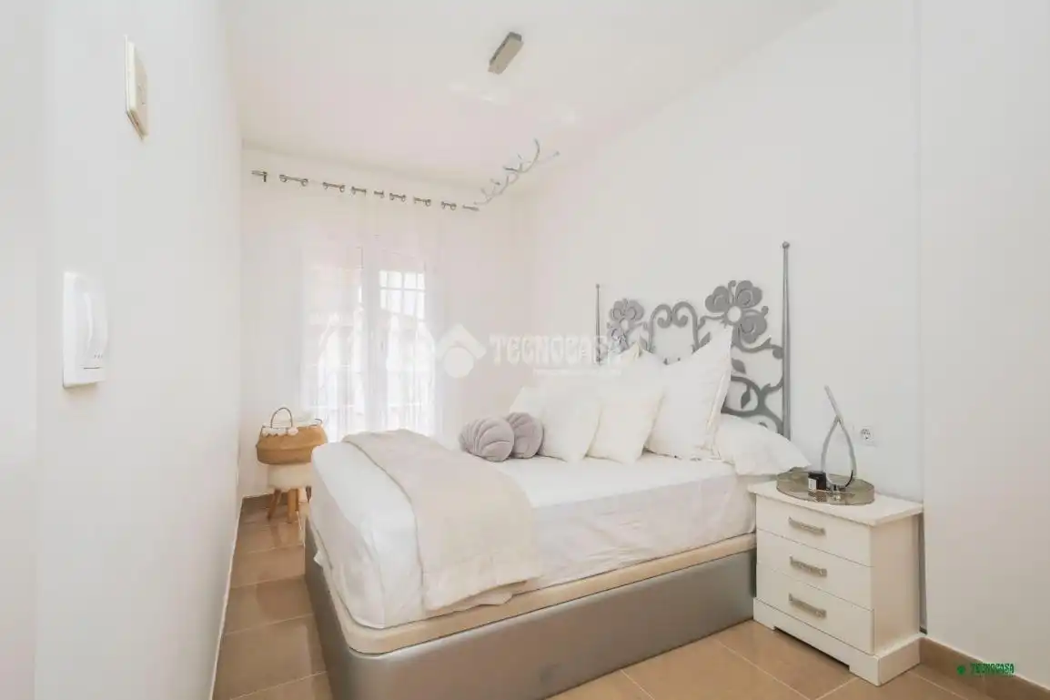 Semi-detached house with terrace for sale in Vera Ciudad, imagen 12