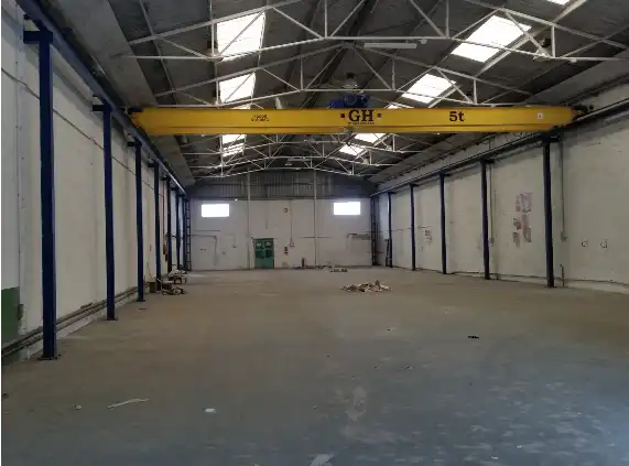 Industrial building to rent in Carrer de la Vila de Bilbao 10A, imagen 2
