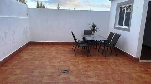 Foto 2 de Casa adosada en venda a Albaida del Aljarafe, Sevilla