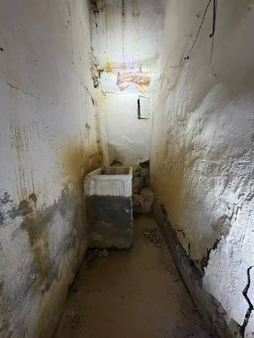 Bathroom of Houses for sale in Meneses de Campos