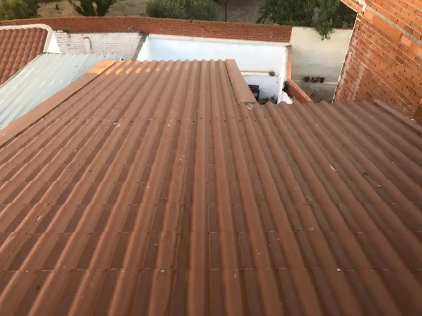 Terrassa de Casa adosada en venda en Cedillo del Condado amb Piscina