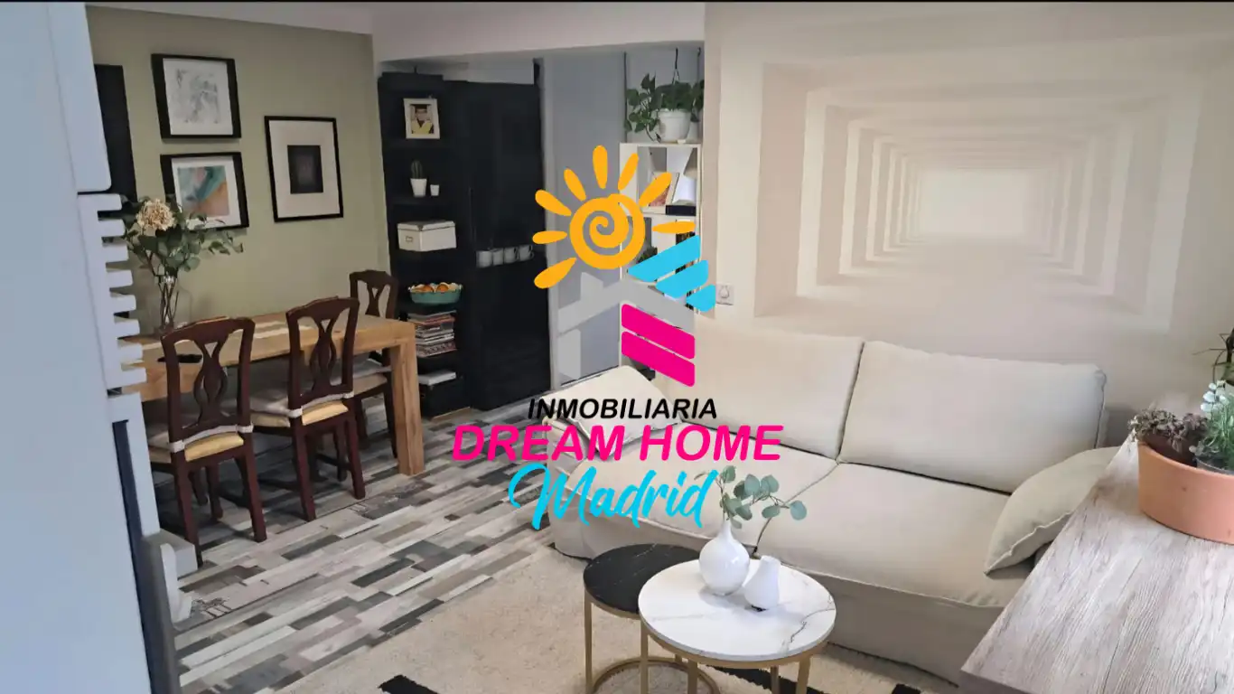 Vista exterior de Piso en venta en Madrid con Aire acondicionado y Calefacción