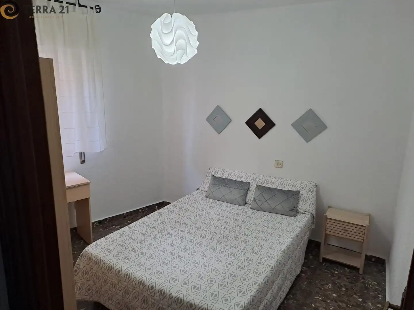 Habitación de Piso para compartir en Jaén con Aire acondicionado