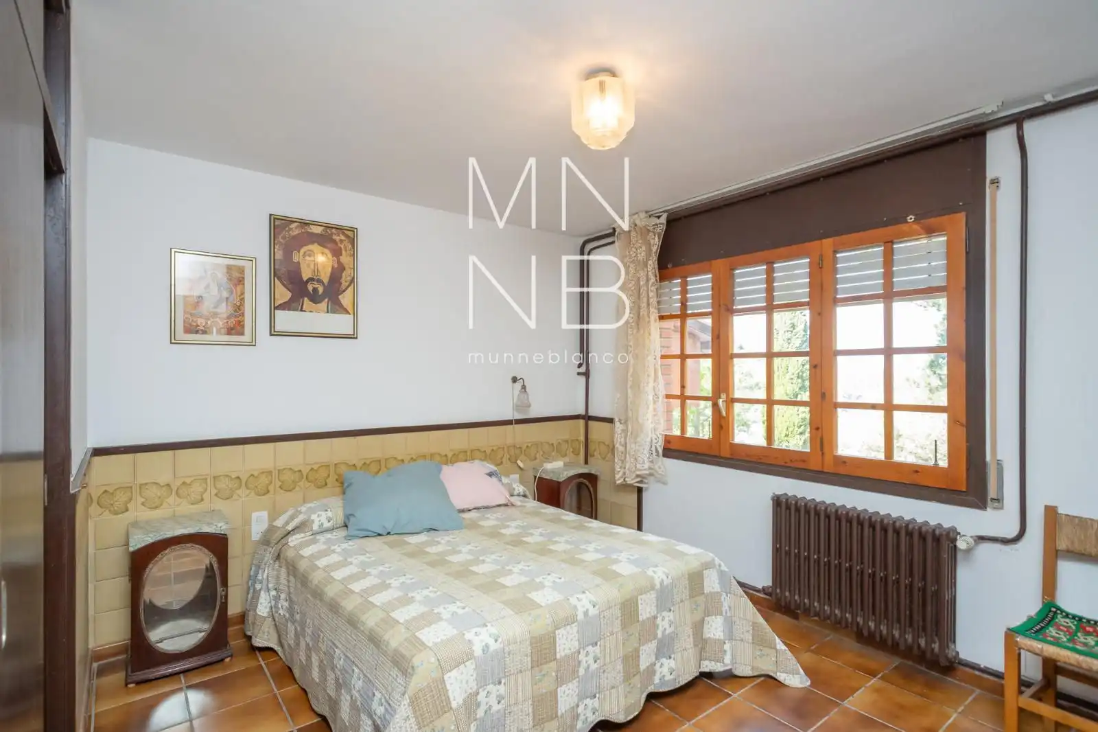 Schlafzimmer von Haus oder Chalet zur Miete in Òrrius mit Heizung, Schwimmbad und Möbliert