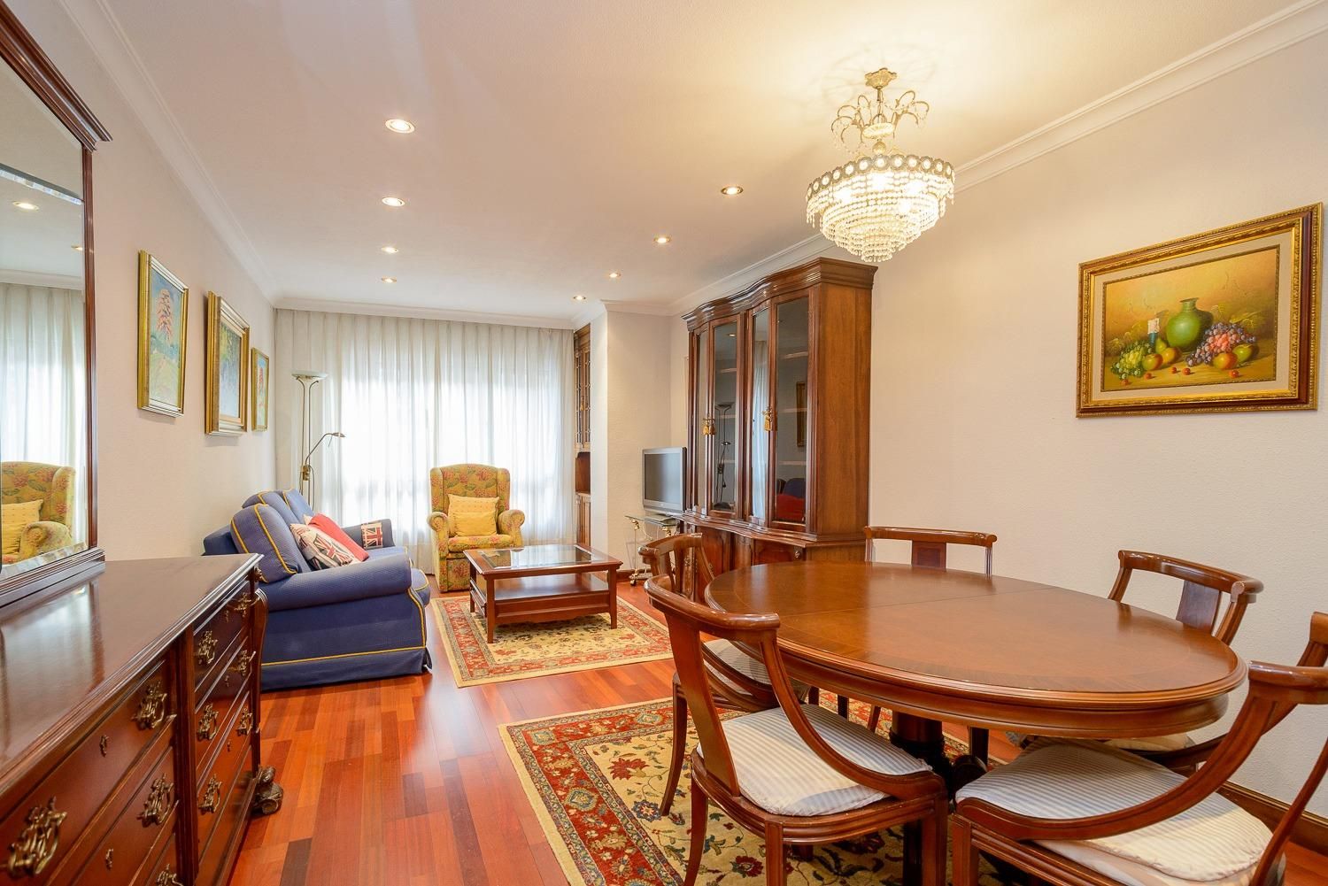 Living room of Flat for rent in Gijón   with Heating and Furnished