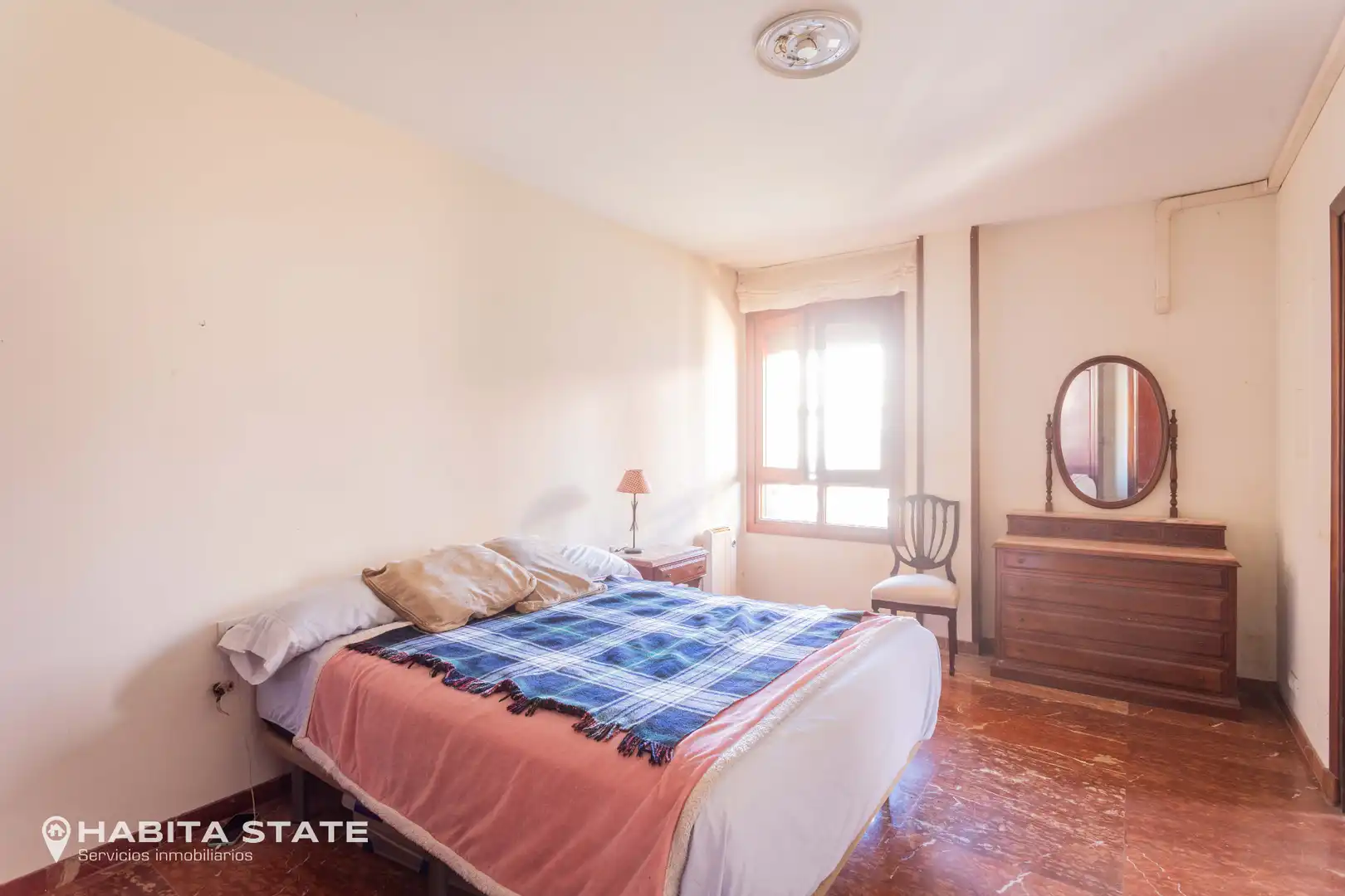 Bedroom of Flat for sale in Almería  with Air Conditioner, Heating and Oven