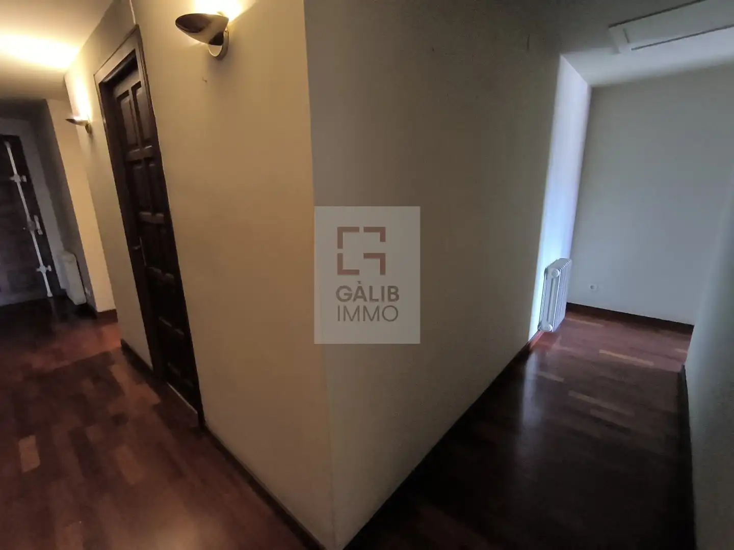 Flat for sale in Figueres  with Air Conditioner and Heating