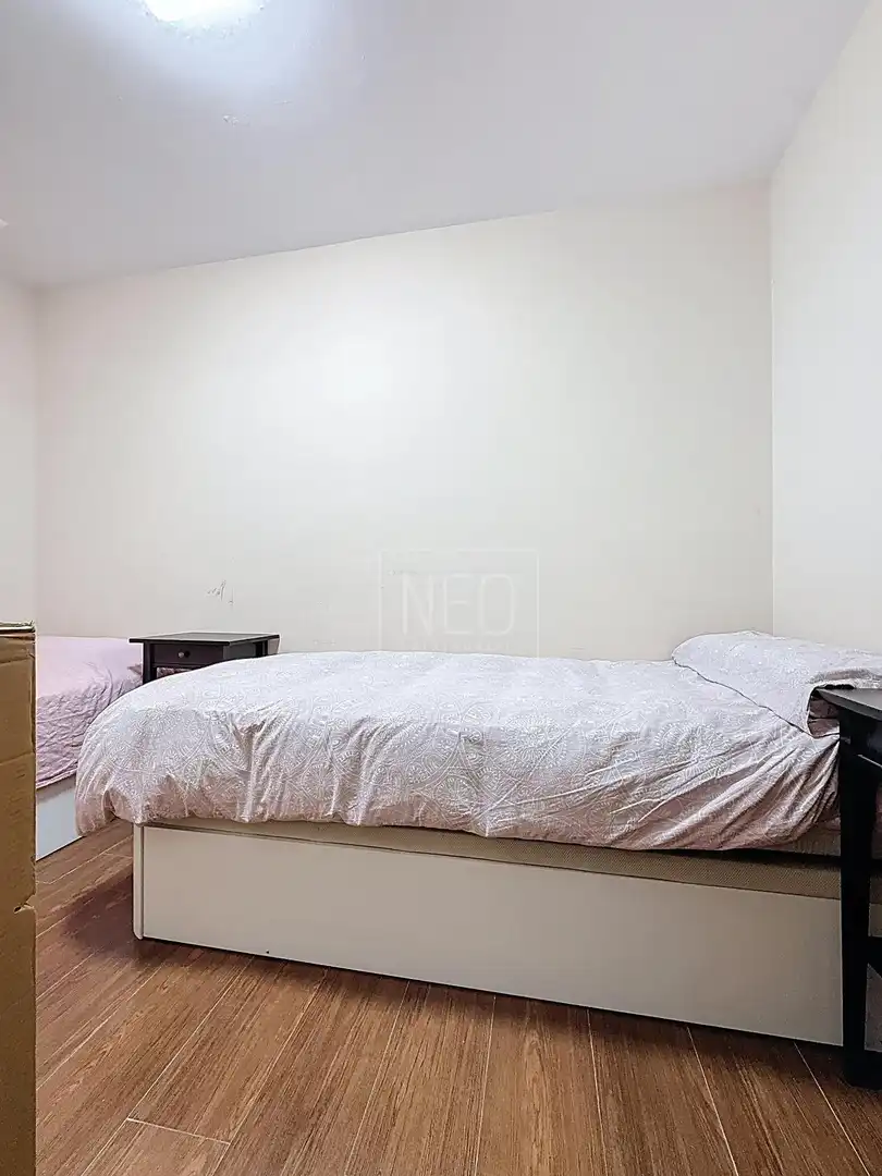 Habitación de Casa o chalet en venta en Albolote con Aire acondicionado, Calefacción y Jardín privado
