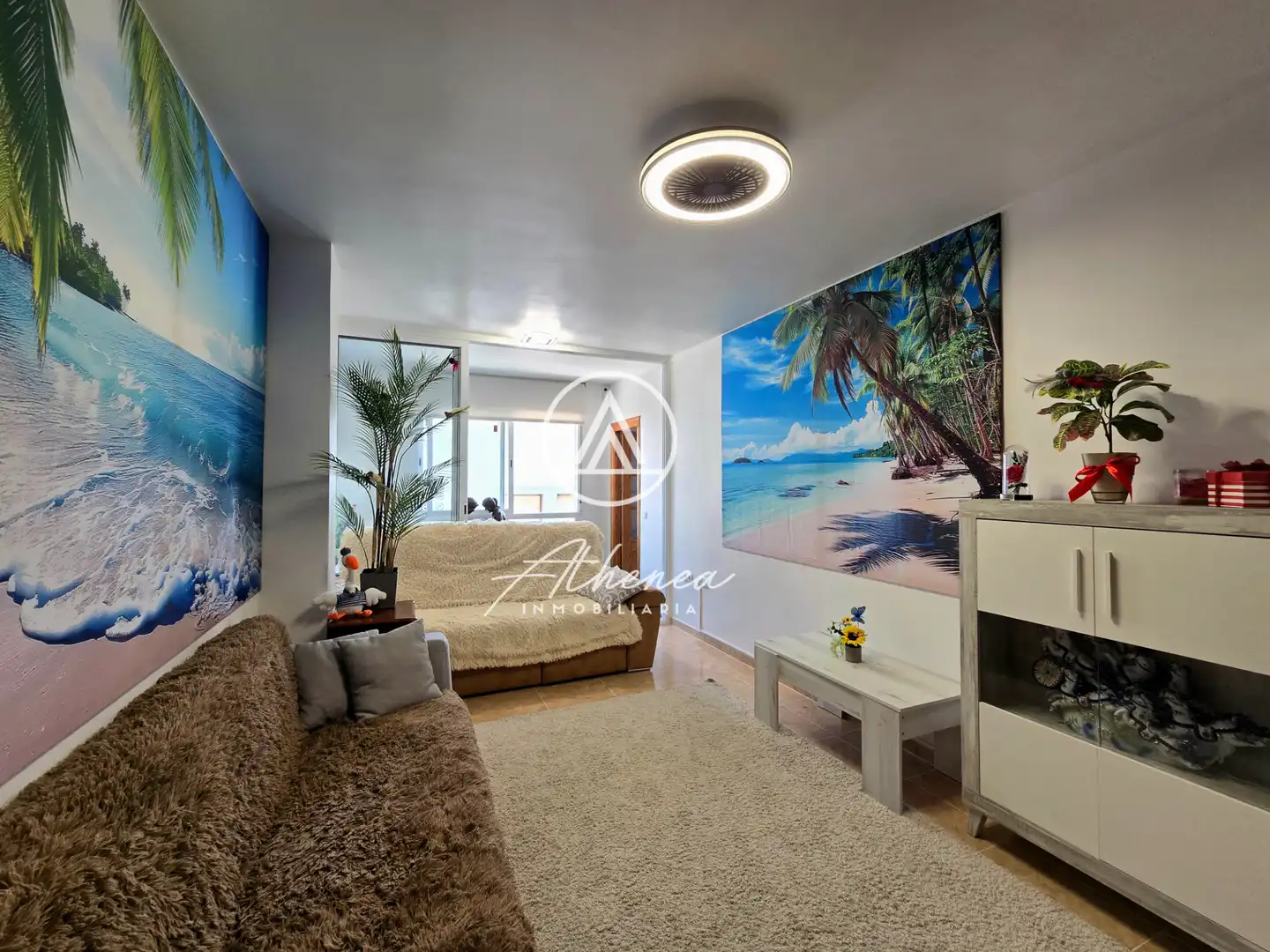 Sala de estar de Piso en venta en Roquetas de Mar con Terraza, Amueblado y Horno