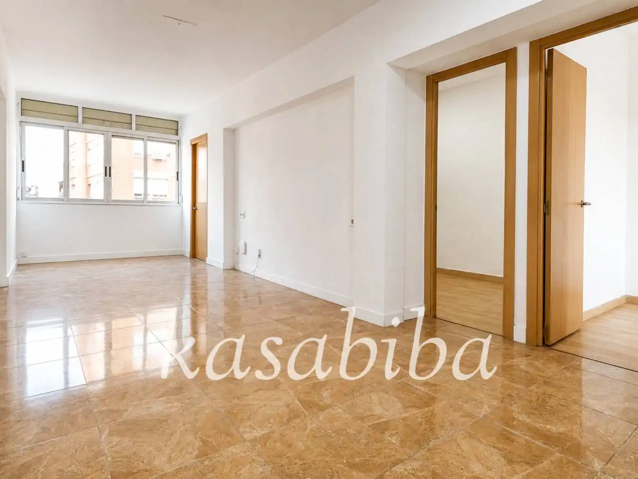 Bedroom of Flat for sale in Valencia