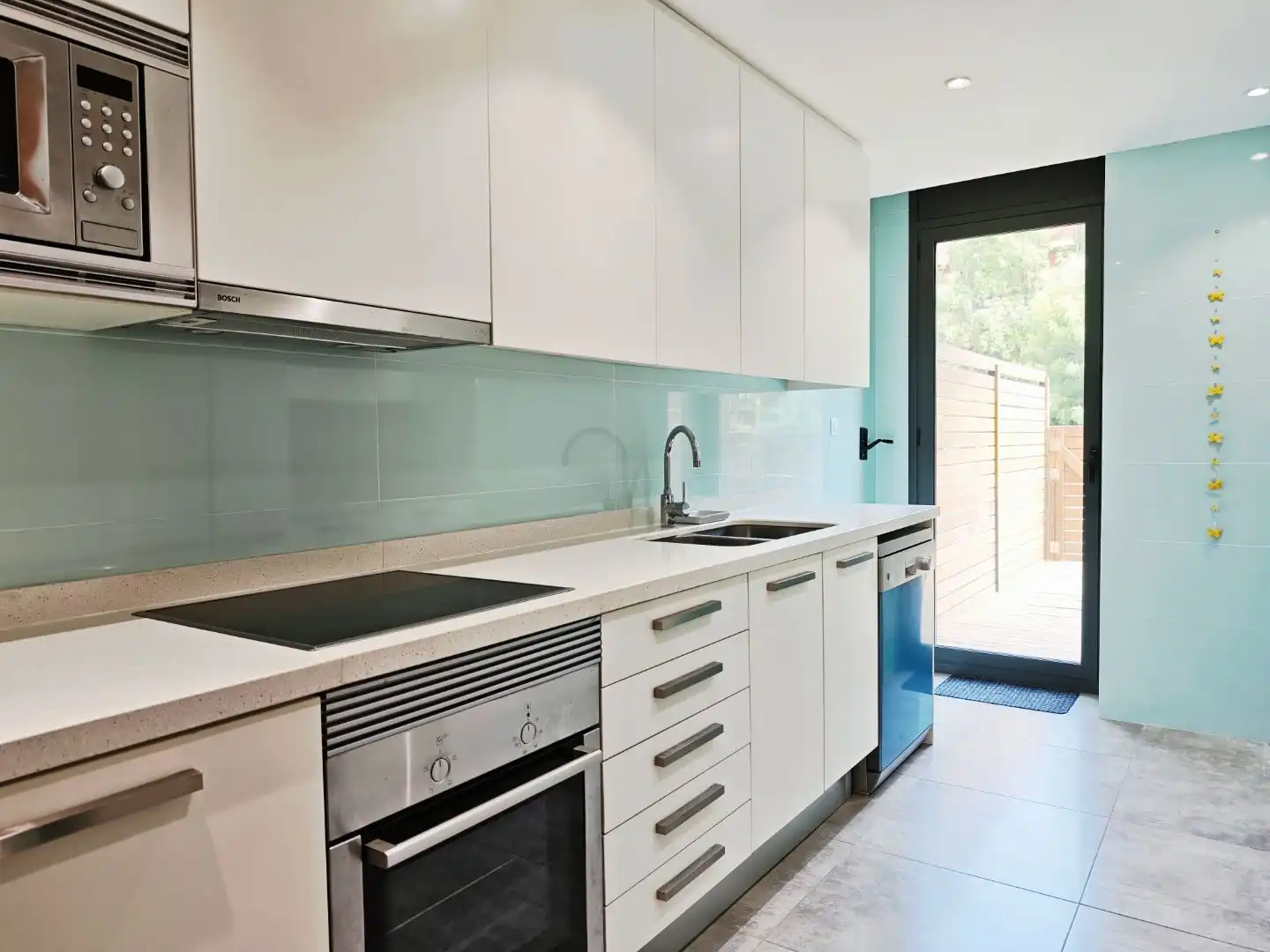 Appartamento con piscina in vendita a Carrer d'Eric R. Svensson 13, imagen 8