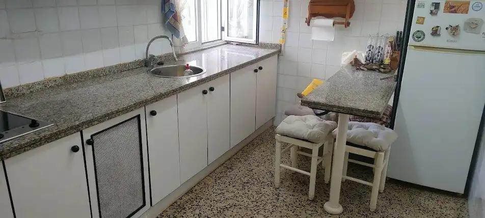 Cuina de Pis en venda en Gijón  amb Calefacció i Terrassa