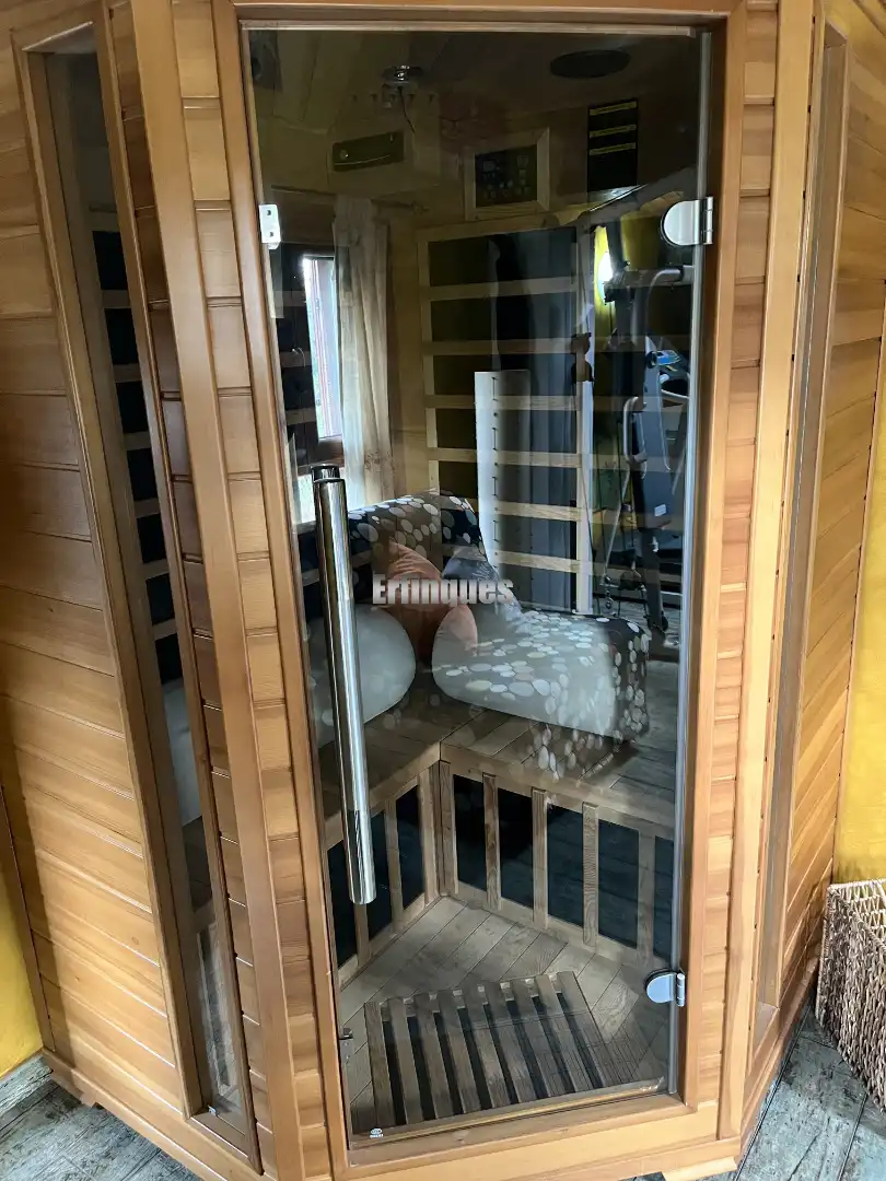 Schlafzimmer von Haus oder Chalet zum Verkauf in Rubí mit Klimaanlage, Heizung und Privatgarten