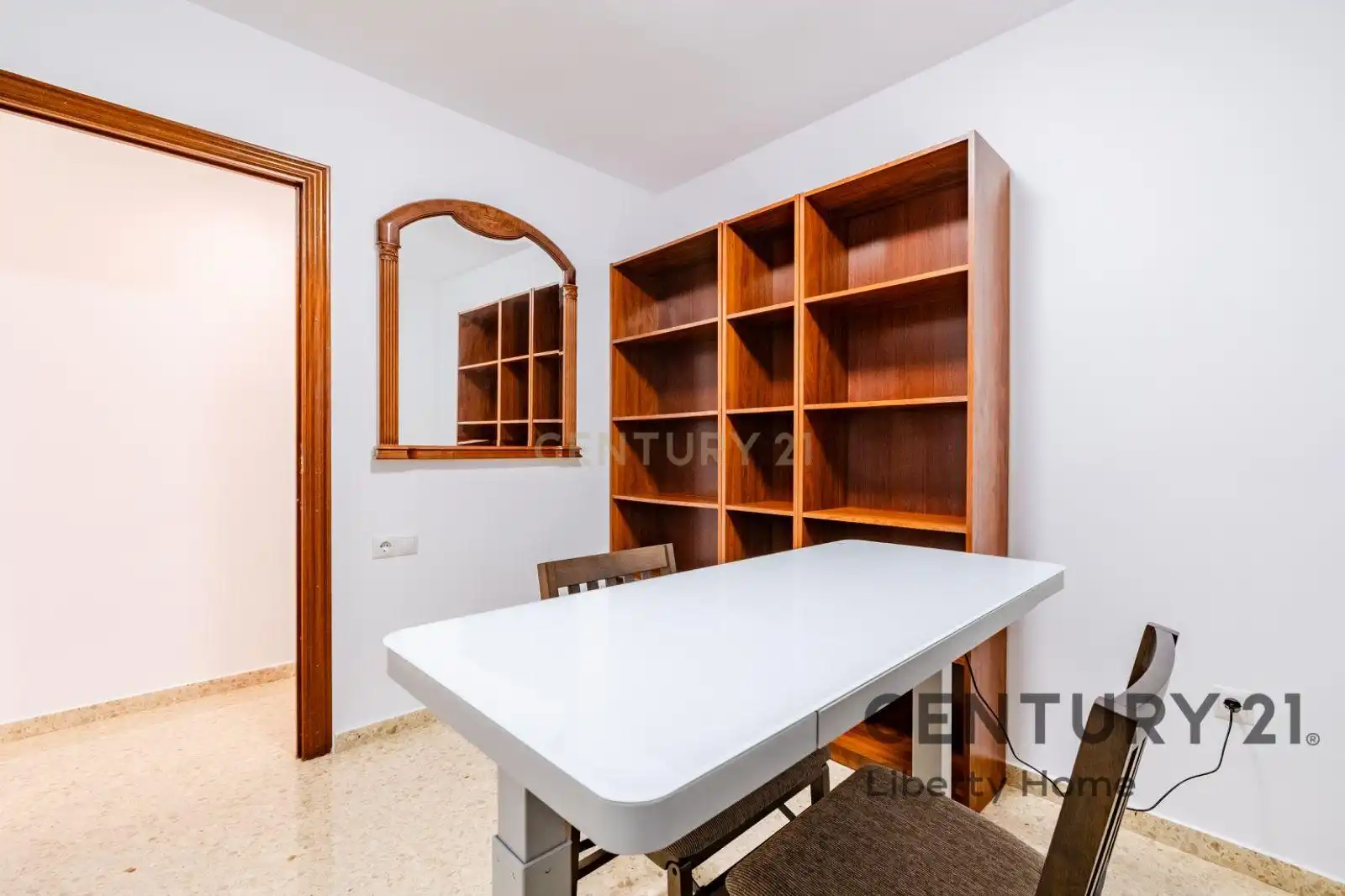Apartamento en venta en Carrer del Doctor Marañón, 12, València, Spain, 10, Favara