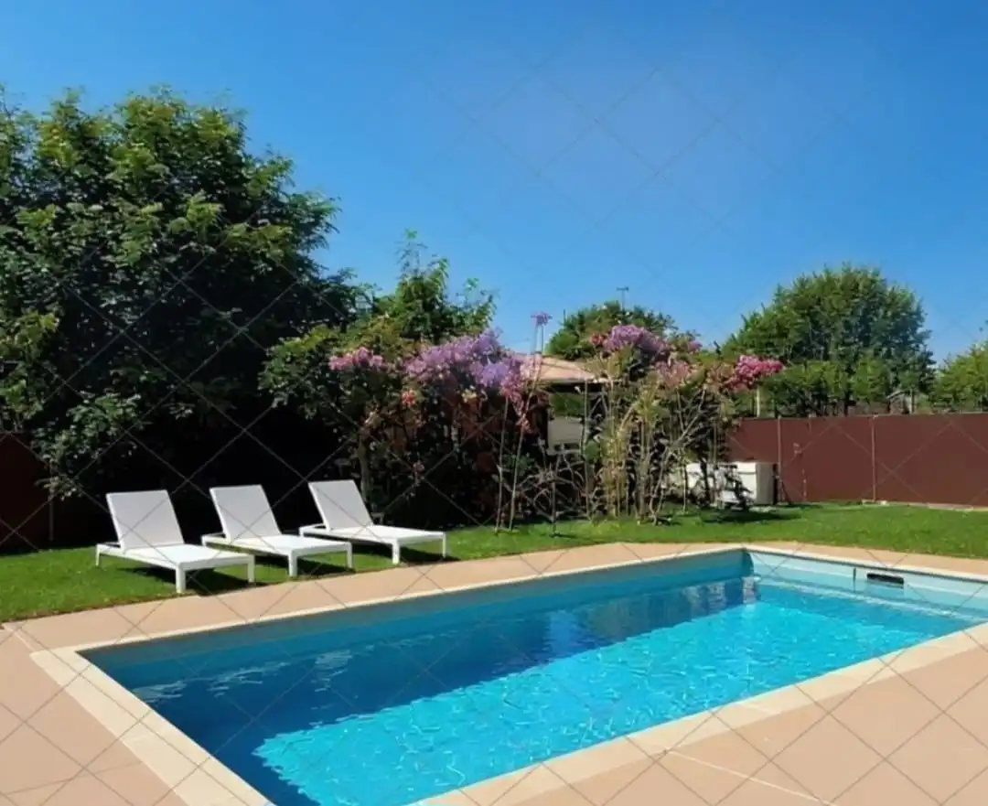 Piscina de Casa o xalet en venda en Dos Hermanas amb Terrassa, Piscina i Moblat