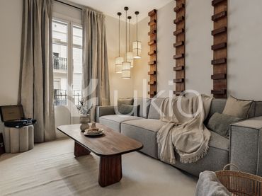 Apartment with balcony to rent in Carrer de Grases