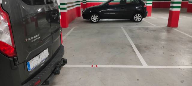 Garaje en Alquiler en Rúa Alcalde Toribio Salvadores, 5 en Arteixo pueblo