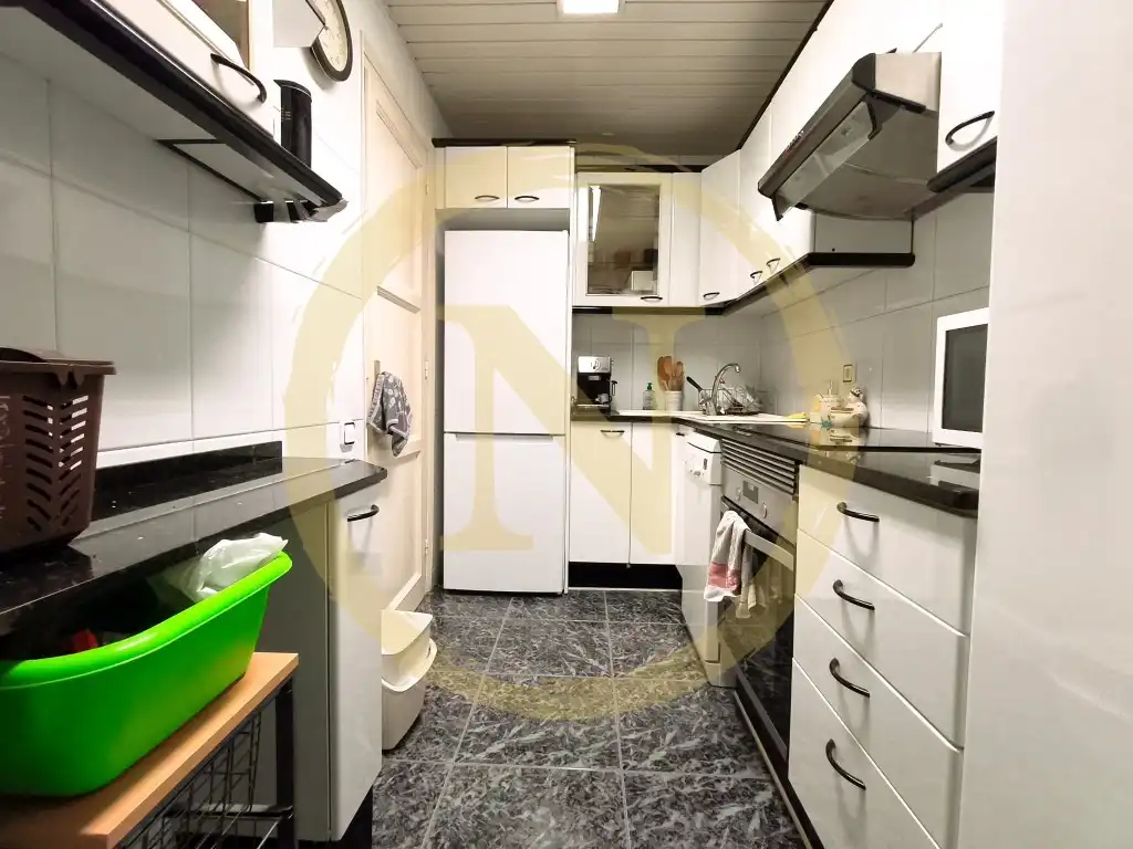 Cocina de Piso en venta en Barcelona