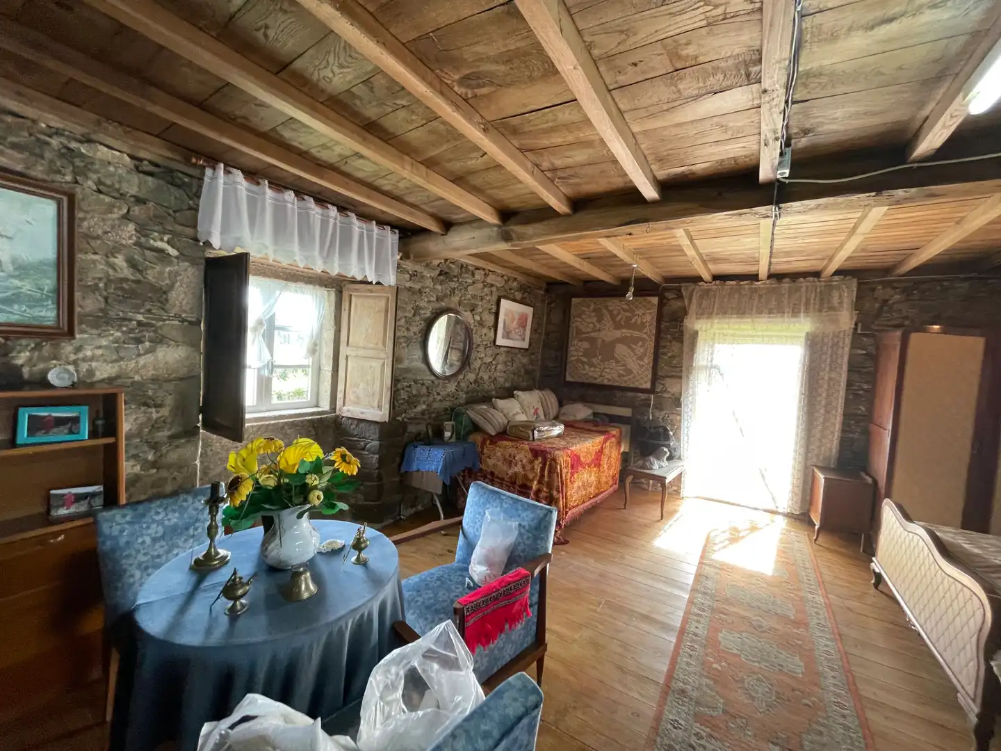 Living room of Houses for sale in As Somozas   with Private garden, Furnished and Oven