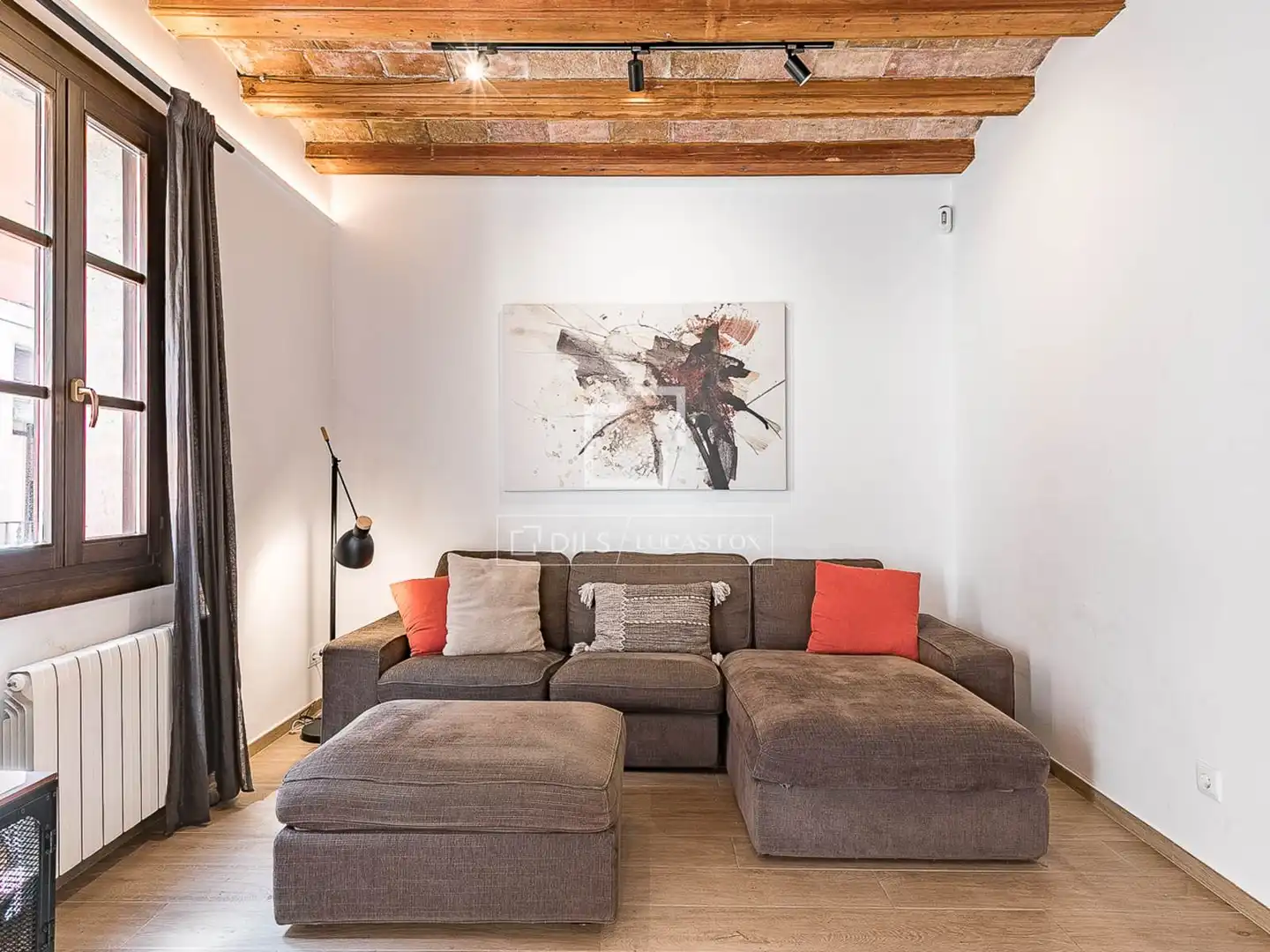 Living room of Flat for sale in Barcelona  with Air Conditioner, Heating and Furnished