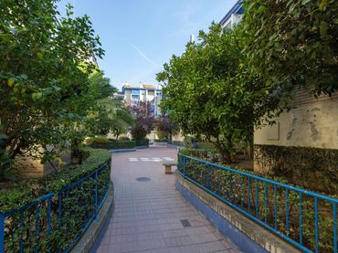 Piso en venta en Calle Rosalía de Castro 9