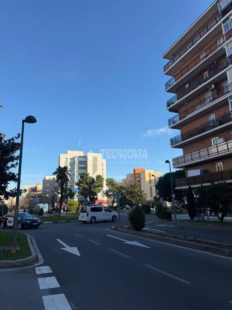 Vista exterior de Piso en venta en Móstoles