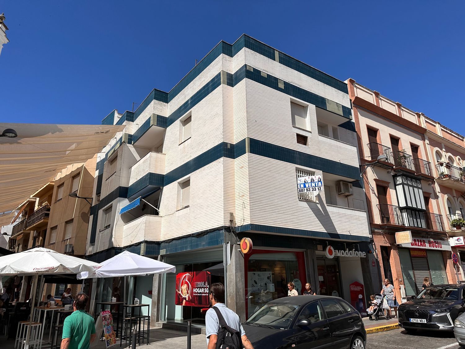 Vista exterior de Pis en venda en Dos Hermanas amb Aire condicionat i Terrassa