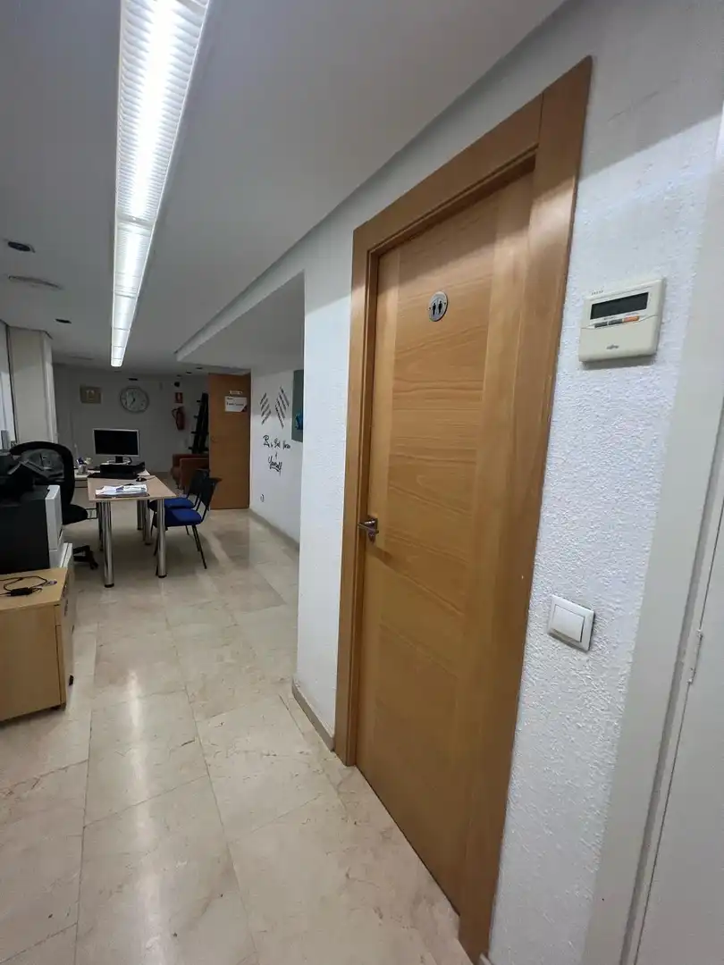 Local comercial en venda a Centro, imagen 9