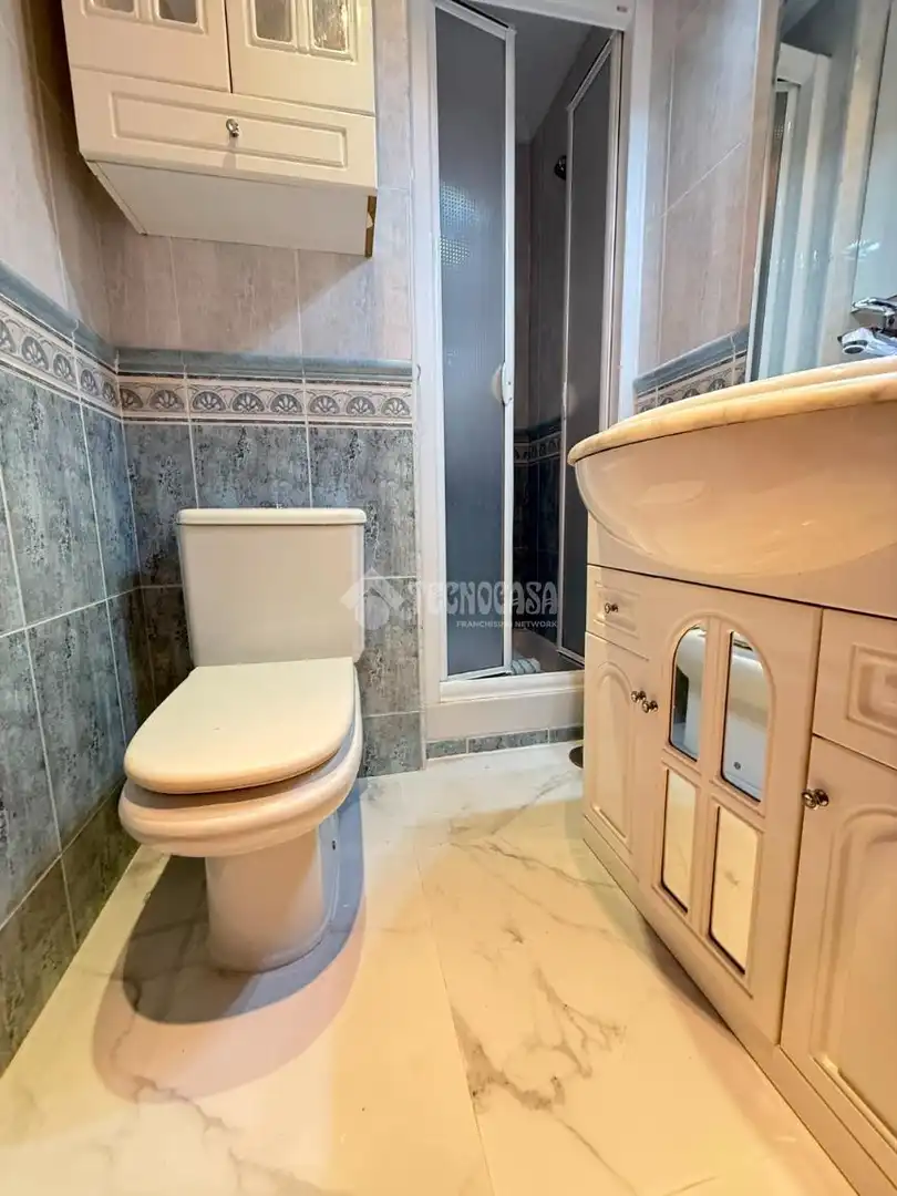 Baño de Piso de alquiler en Getafe con Aire acondicionado y Calefacción