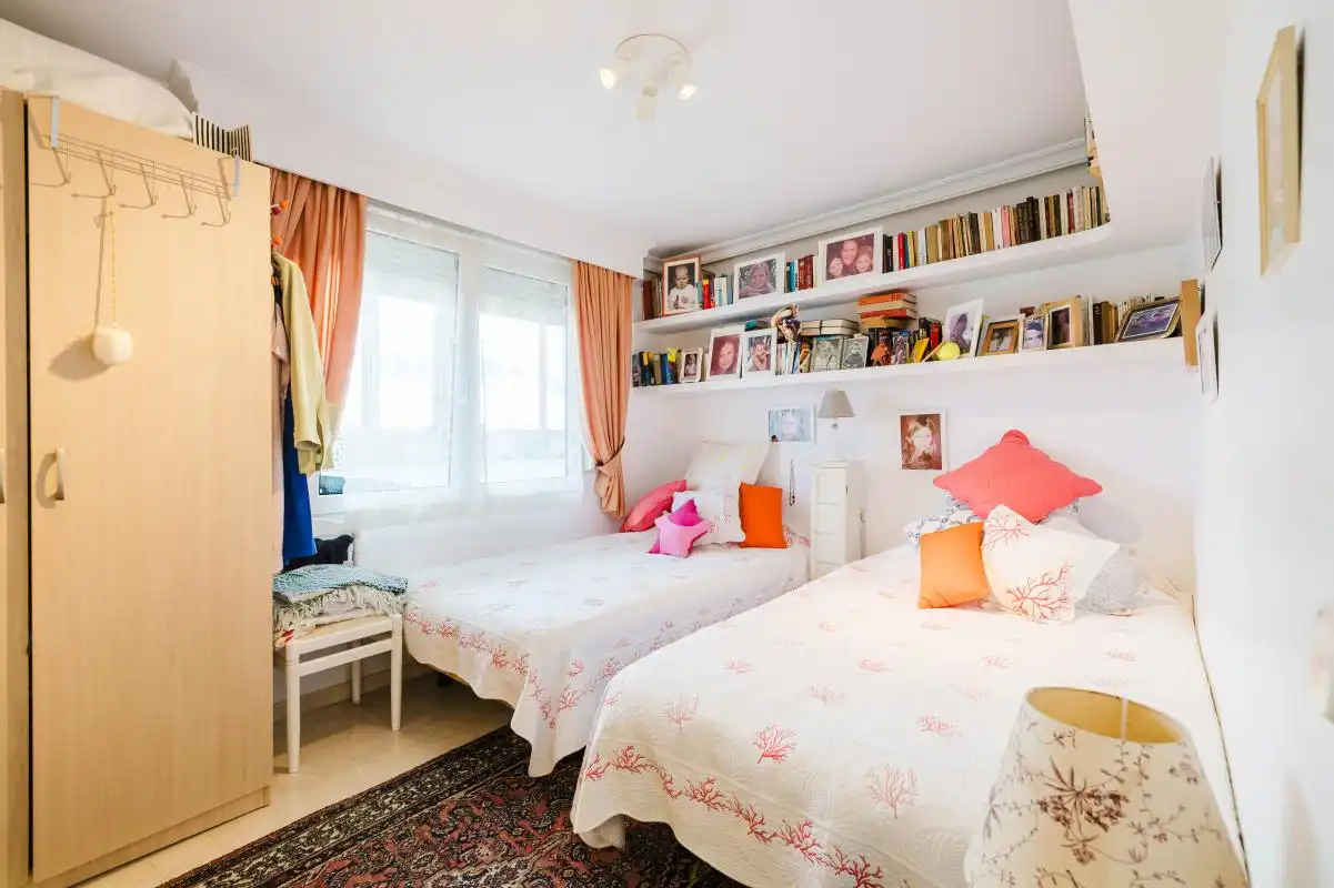 Habitación de Piso en venta en Torremolinos con Aire acondicionado, Calefacción y Jardín privado