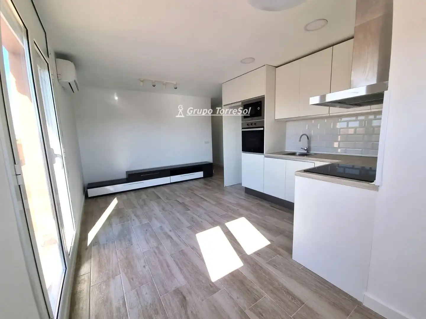 Cocina de Ático en venta en Torredembarra con Aire acondicionado, Calefacción y Terraza