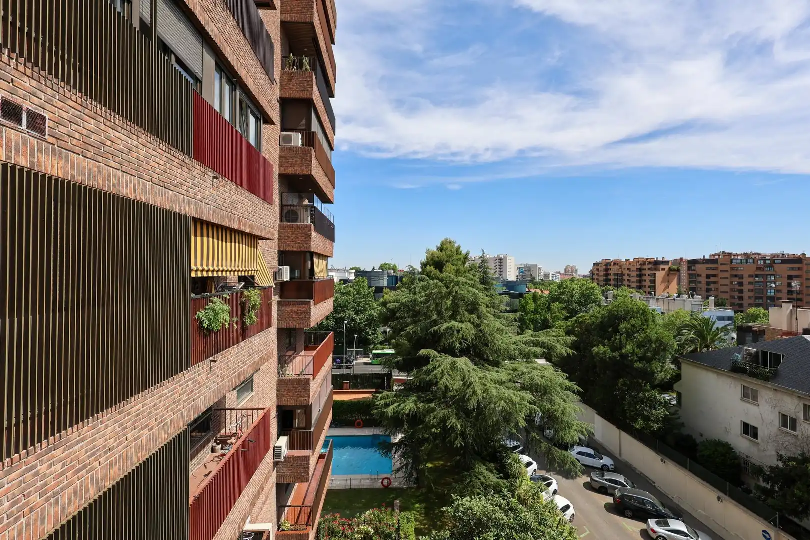 Vista exterior de Apartament de lloguer en Madrid amb Aire condicionat, Calefacció i Parquet